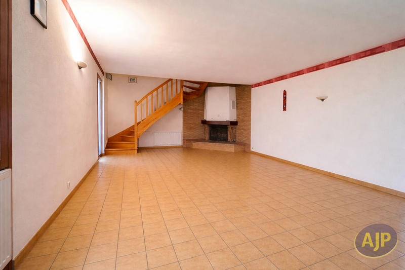 Maison - 145 m² - 5 pièces