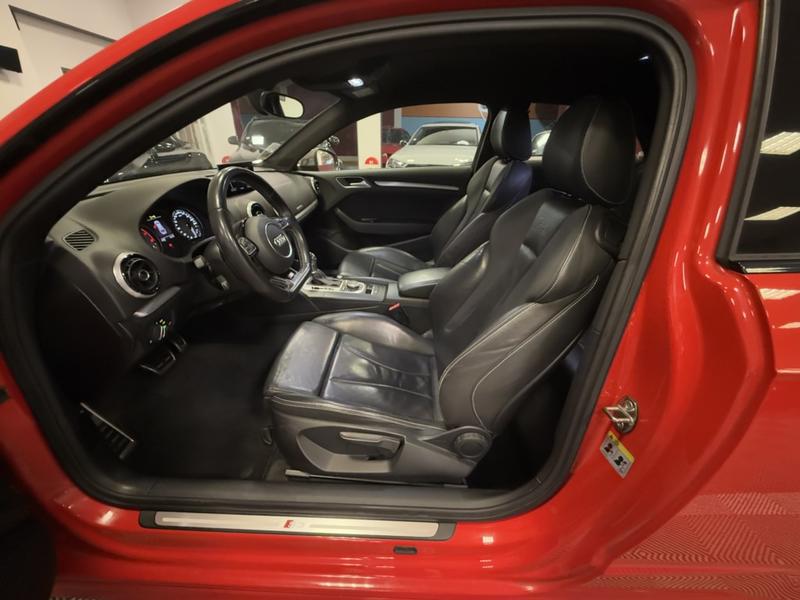 Audi S3 2.0 Tfsi 300ch quattro s tronic 6