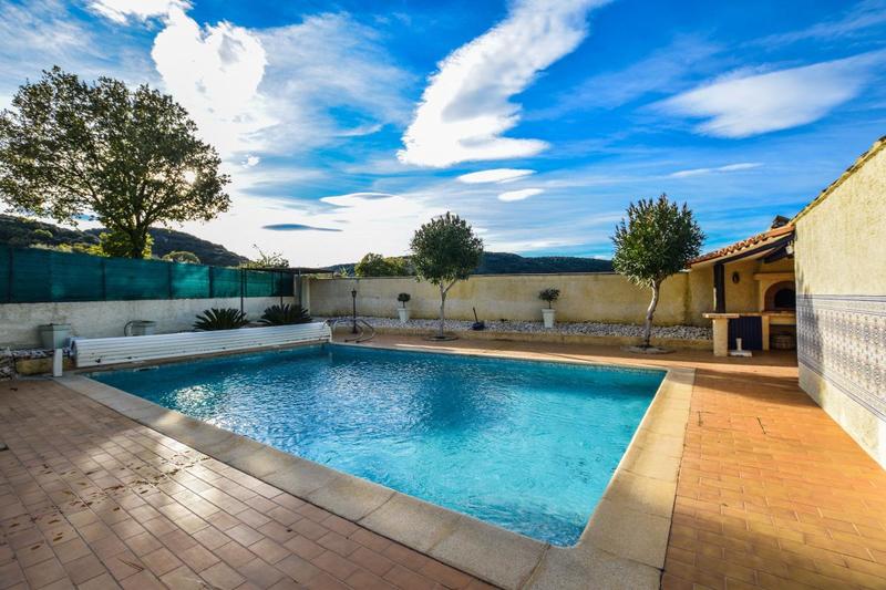 Maison - 183 m² - 6 pièces