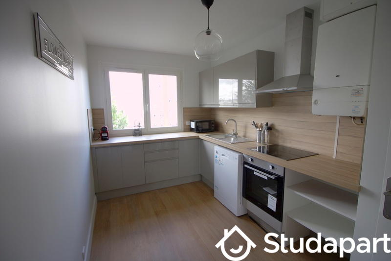 Chambre - 13 m² - 1 pièce