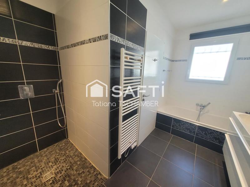 Villa - 206 m² - 5 pièces