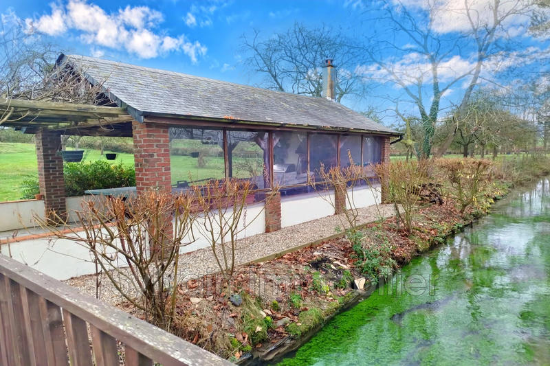 Maison - 264 m² - 14 pièces