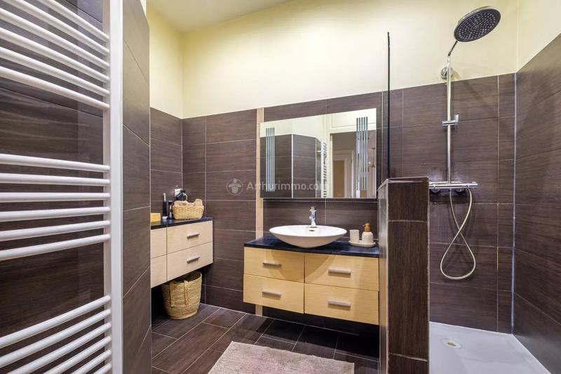 Appartement - 160 m² - 7 pièces