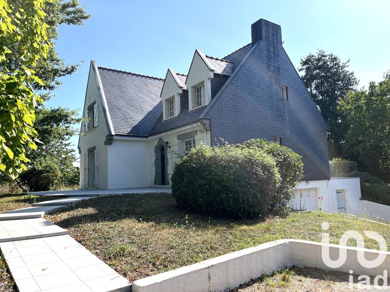 Maison - 157 m² - 7 pièces