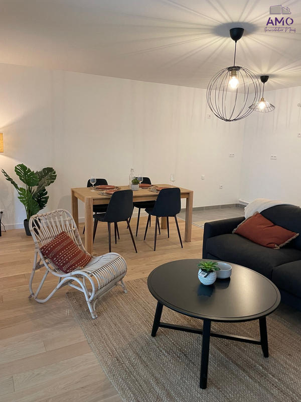 Appartement - 75 m² - 3 pièces