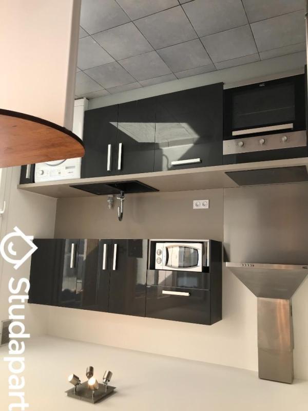 Chambre - 9 m² - 1 pièce