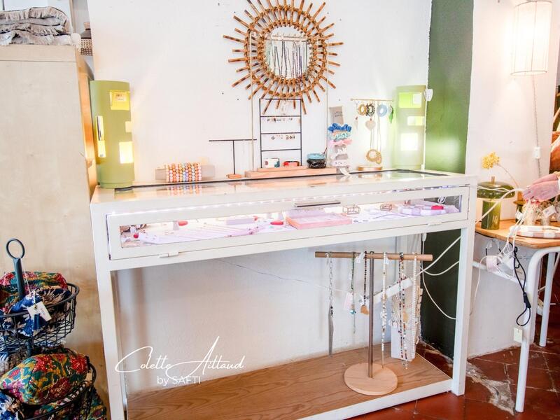 Local commercial - 160 m² - 6 pièces