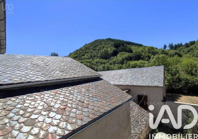 Maison - 141 m² - 5 pièces