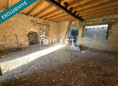 Maison de village - 80 m² - 2 pièces