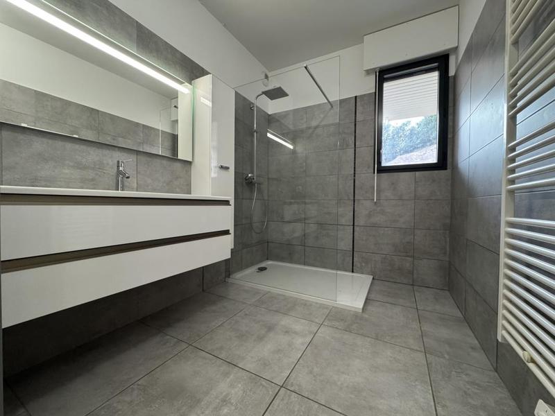 Appartement - 125 m² - 4 pièces