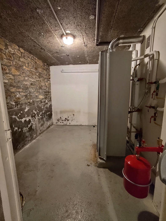 Maison - 170 m² - 10 pièces