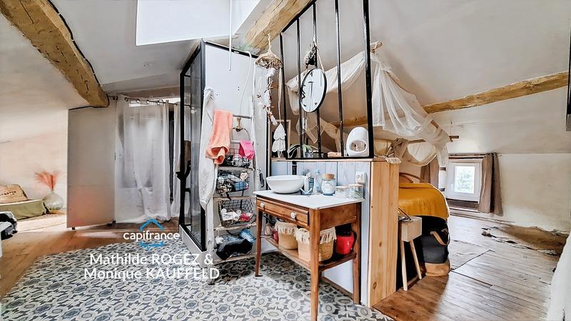 Maison - 95 m² - 4 pièces