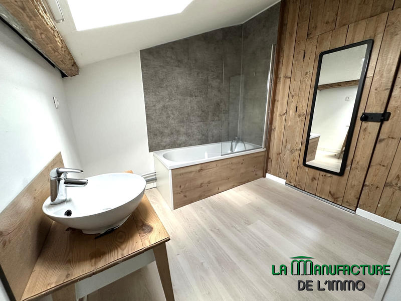 Appartement - 83 m² - 3 pièces