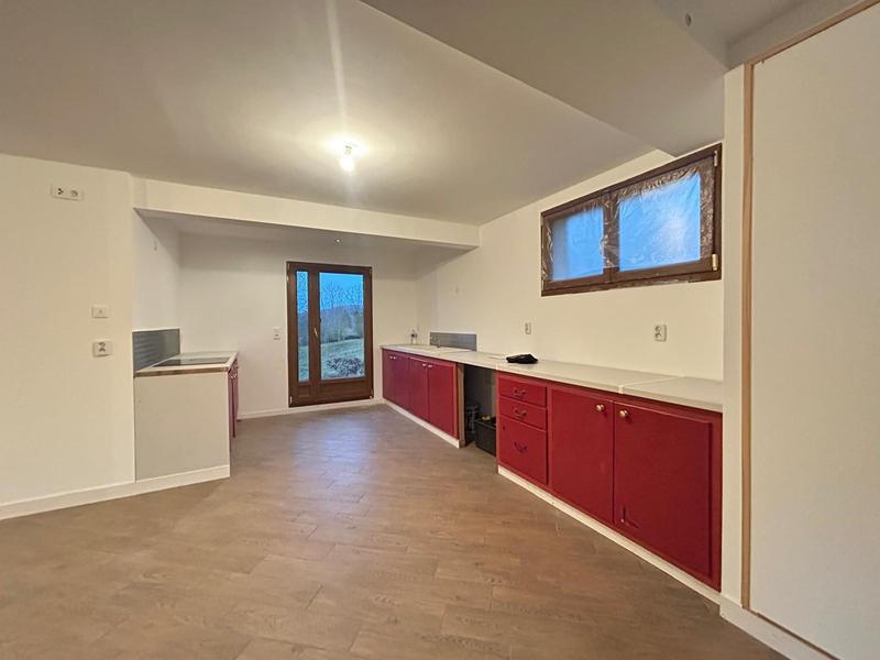 Maison - 163 m² - 3 pièces