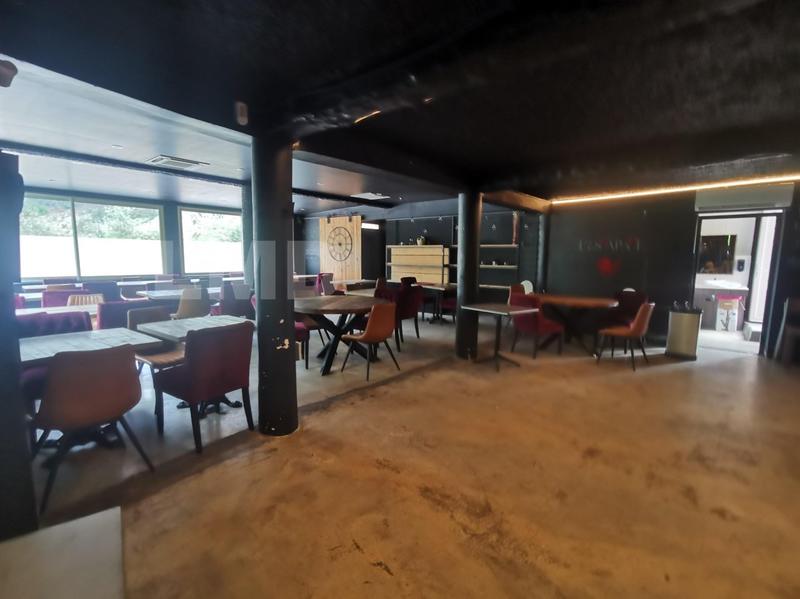 Local commercial - 350 m²