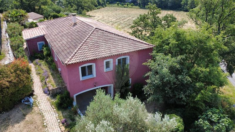 Maison - 133 m² - 5 pièces