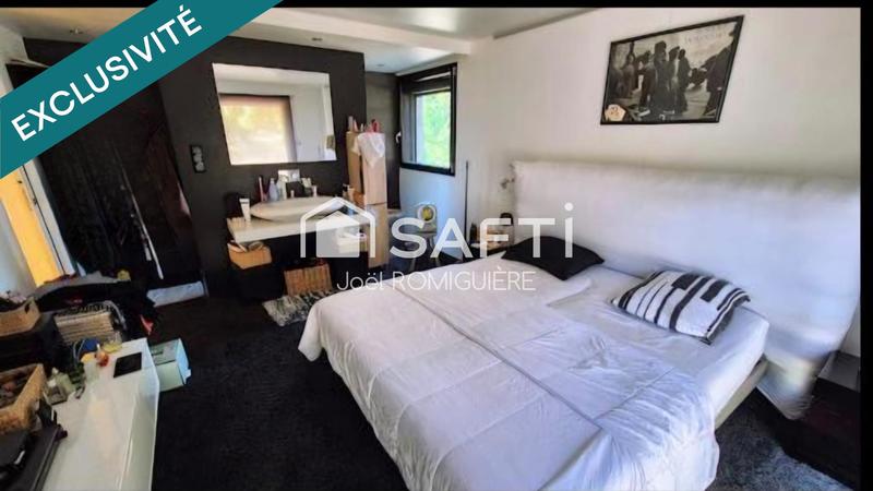 Maison - 200 m² - 5 pièces