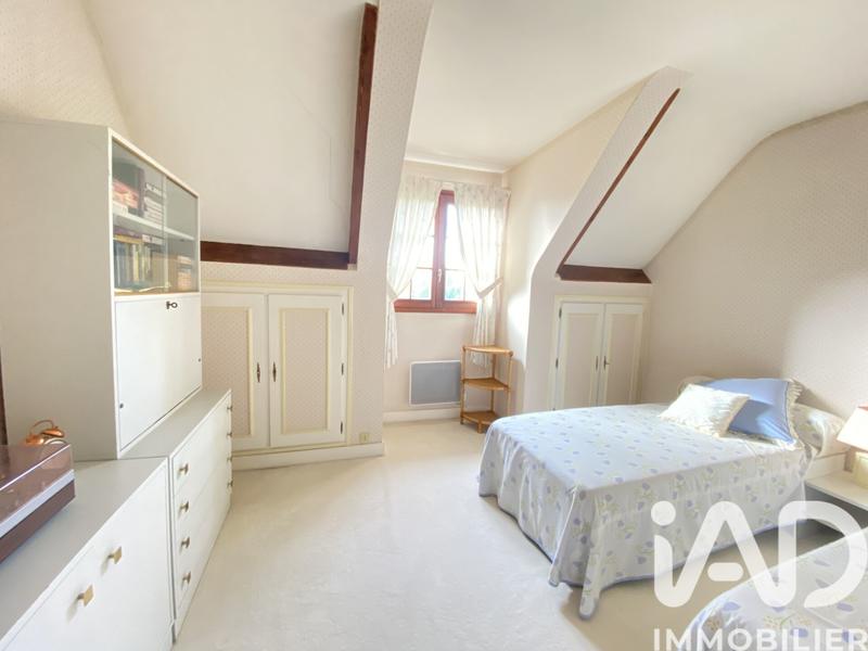 Maison - 136 m² - 5 pièces