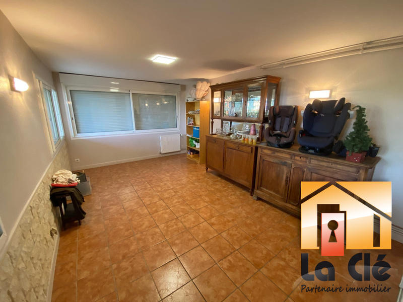 Maison - 193 m² - 5 pièces