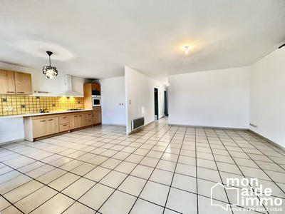 Maison - 84 m² - 4 pièces
