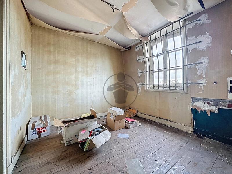 Immeuble - 490 m² - 14 pièces