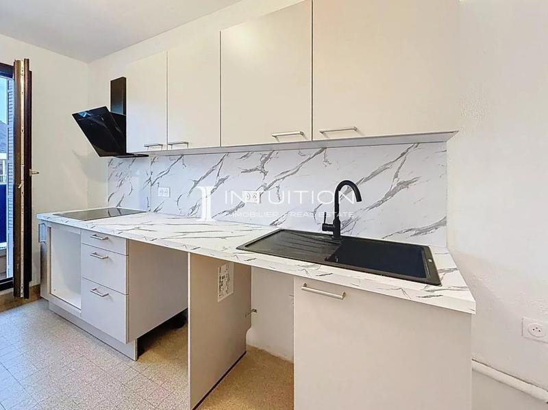 Appartement - 100 m² - 4 pièces