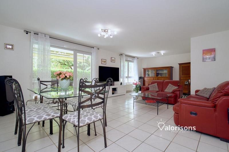 Appartement - 82 m² - 4 pièces