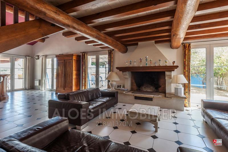 Villa - 150 m² - 6 pièces