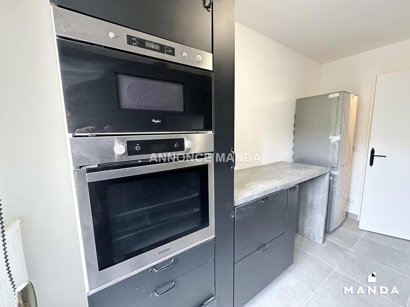 Chambre - 16 m² - 5 pièces