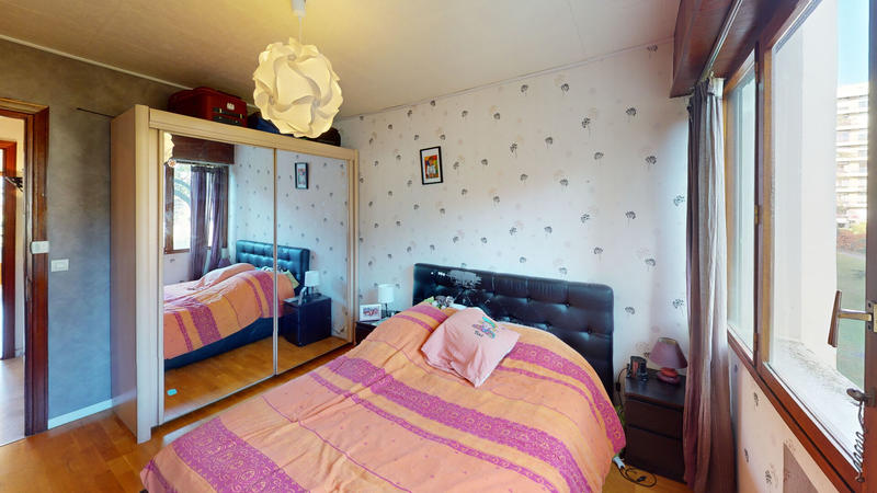 Appartement - 92 m² - 3 pièces