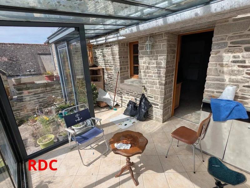 Maison - 95 m² - 4 pièces