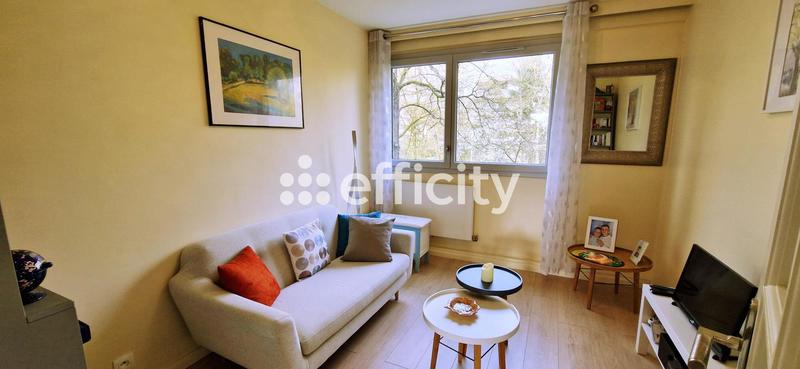 Appartement - 81 m² - 4 pièces