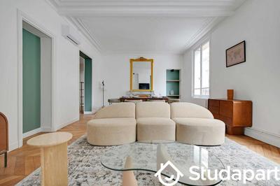 Appartement - 90 m² - 5 pièces