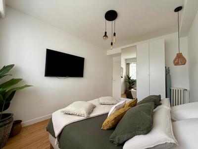 Appartement - 94 m² - 4 pièces