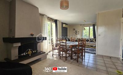 Maison traditionnelle - 140 m² - 5 pièces