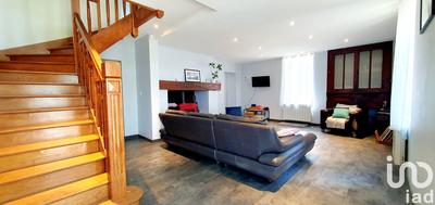 Maison - 196 m² - 7 pièces