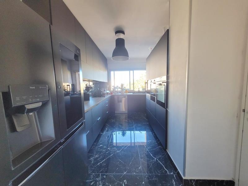 Appartement - 166 m² - 5 pièces