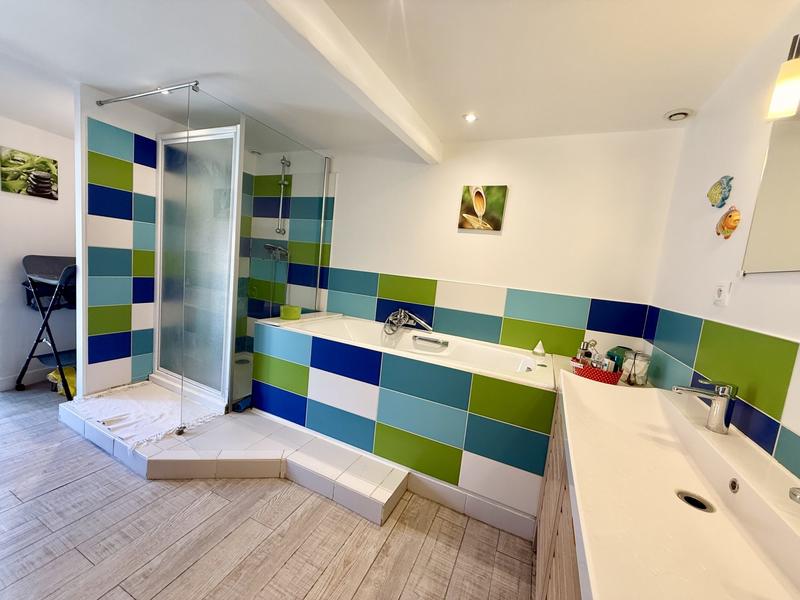 Maison - 147 m² - 5 pièces