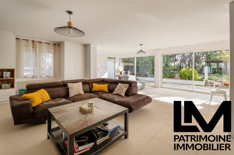 Villa - 195 m² - 7 pièces