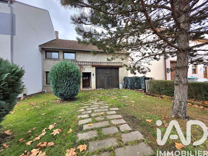 Maison de village - 229 m² - 7 pièces