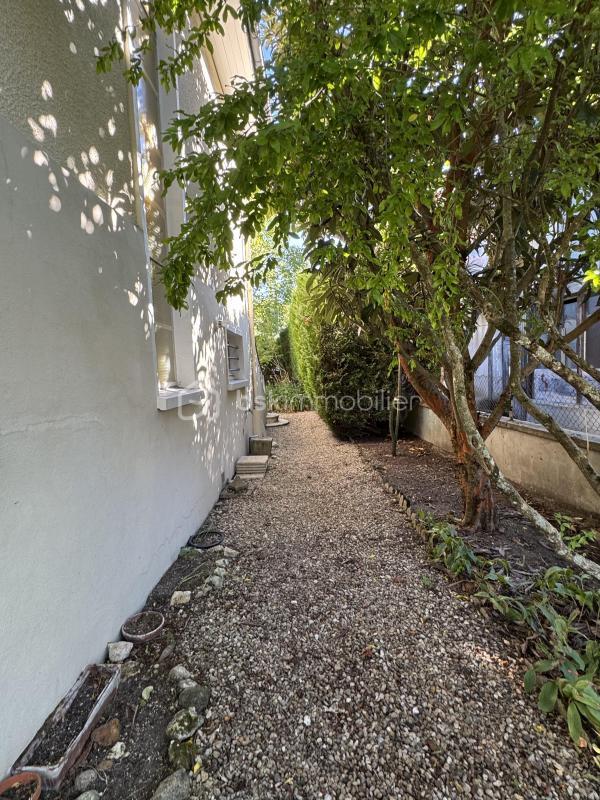 Maison - 145 m² - 7 pièces