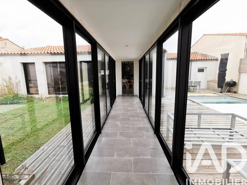 Maison - 165 m² - 6 pièces