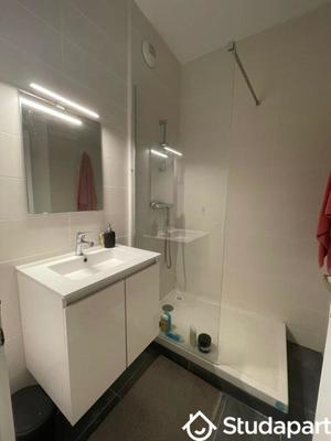 Chambre - 15 m² - 1 pièce