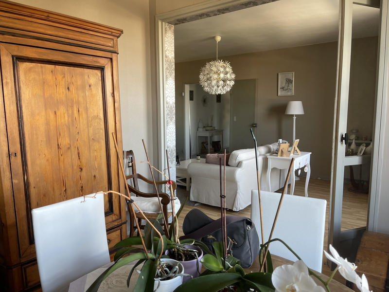 Appartement - 110 m² - 5 pièces