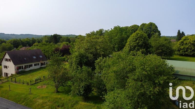 Maison - 214 m² - 6 pièces