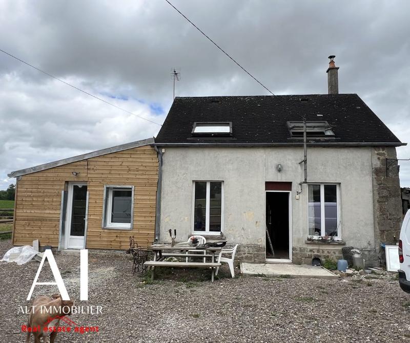 Maison - 80 m² - 4 pièces