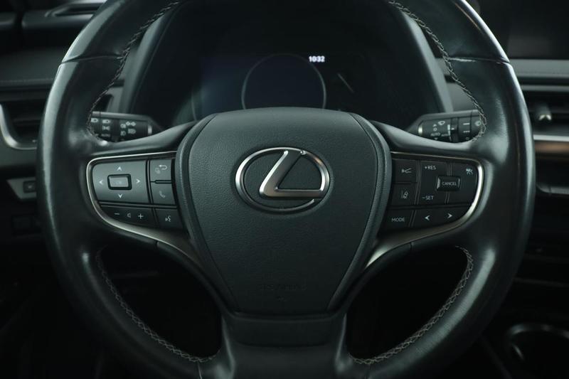 Lexus Ux 250h Luxe 2wd 184 ch