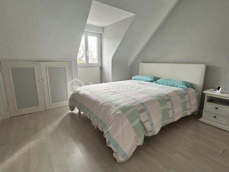 Maison traditionnelle - 100 m² - 6 pièces