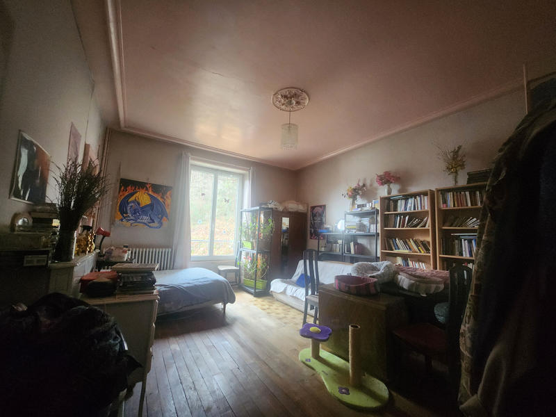 Propriété - 260 m² - 11 pièces