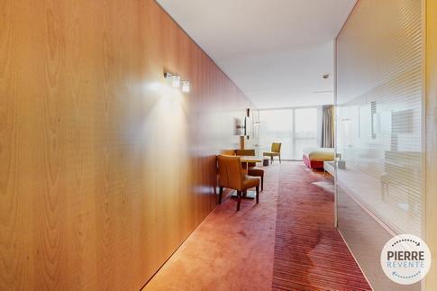 Studio - 49 m² - 1 pièce